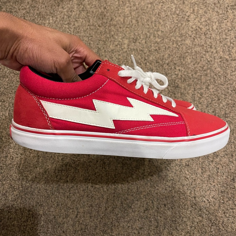 Revenge X Storm “Red”